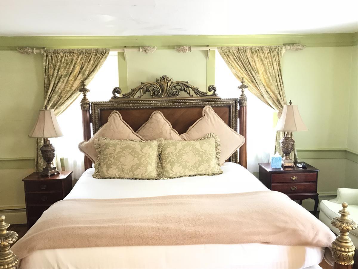 Admiral Farragut Inn ニューポート エクステリア 写真